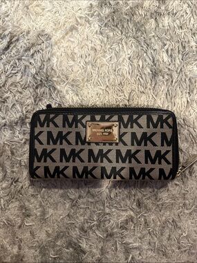 Michael Kors Black & Taupe MK Logo Zip Wallet